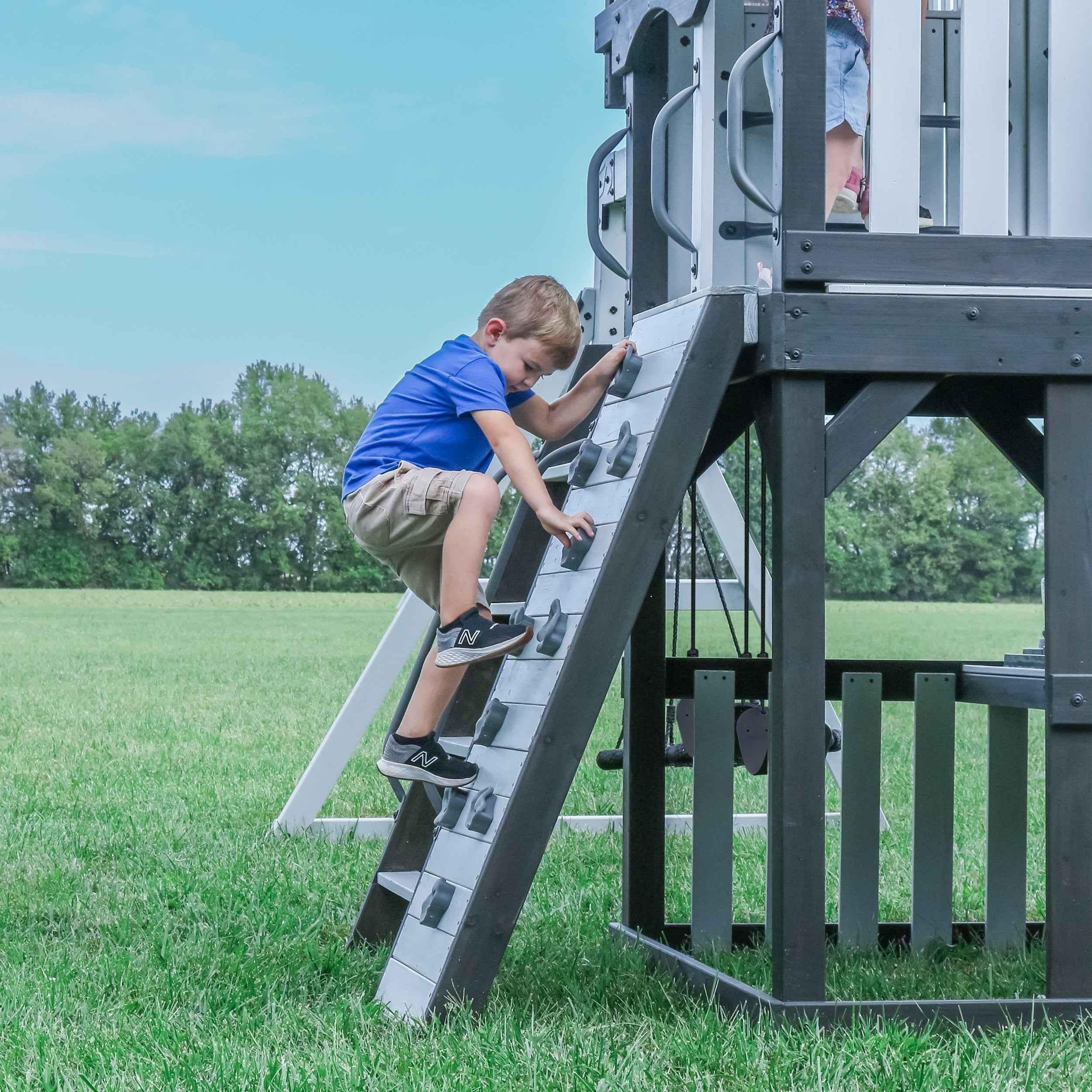 Backyard Discovery Whispering Point Swing Set.
