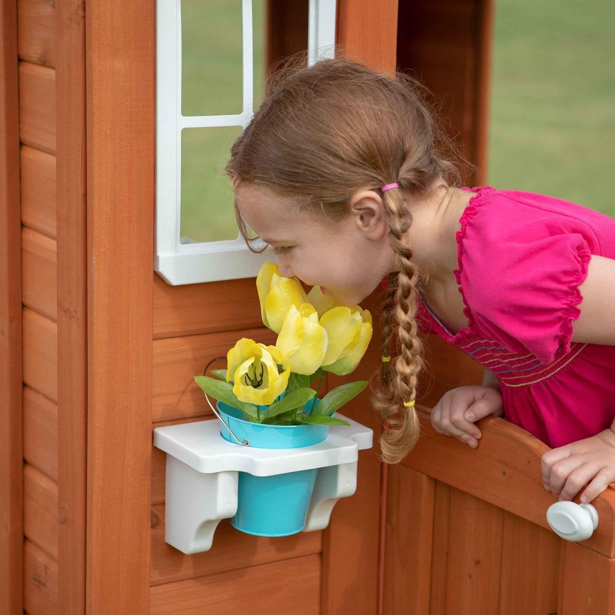Backyard Discovery Timberlake Playhouse.