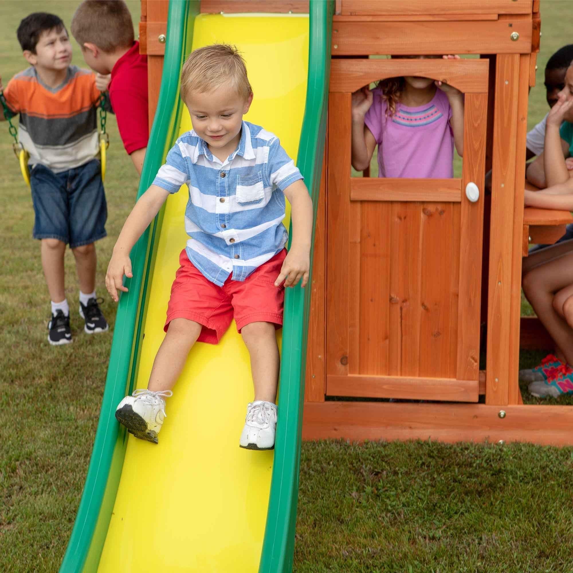 Backyard Discovery Oakmont Swing Set.