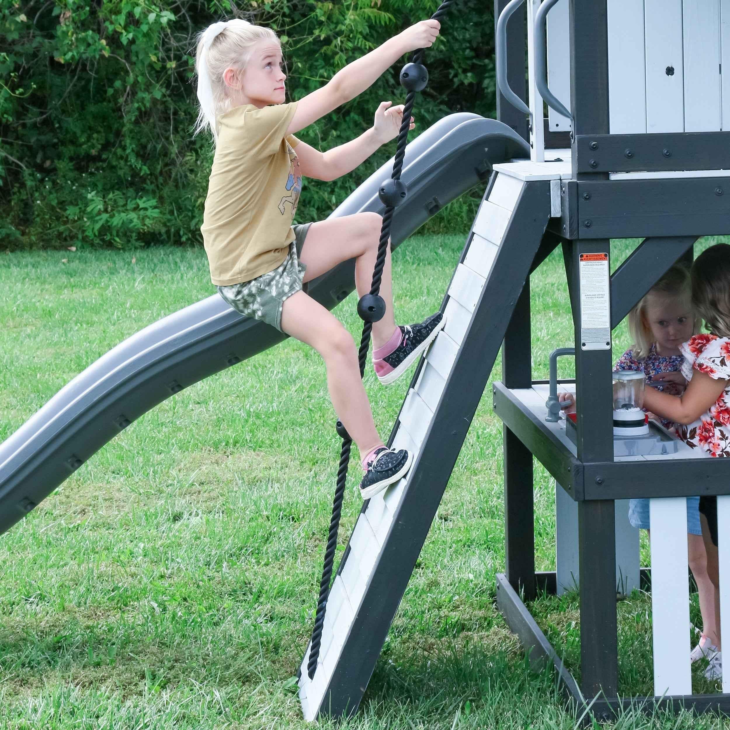 Backyard Discovery Whispering Point Swing Set.