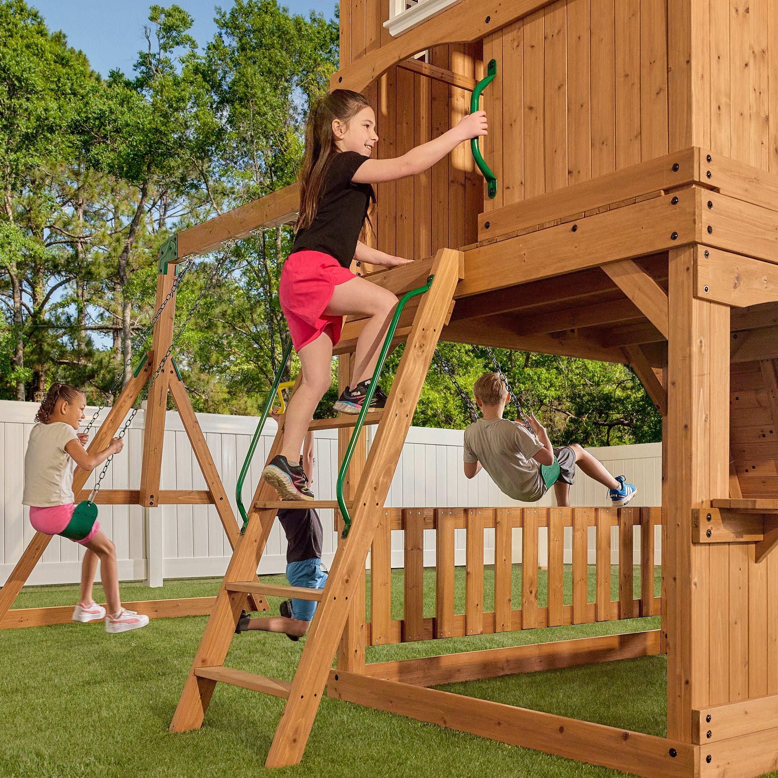 Backyard Discovery Voyager Swing Set