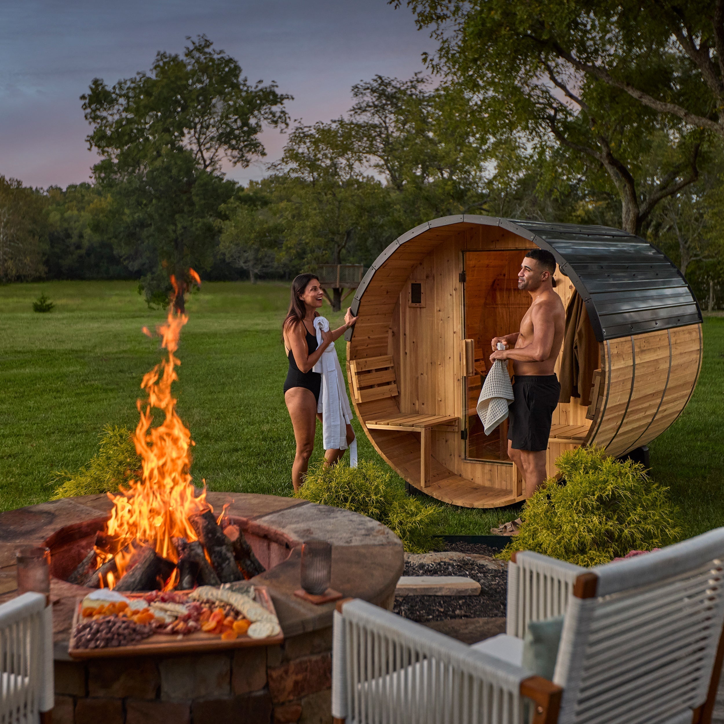 Backyard Discovery Paxton Outdoor Barrel Sauna with Porch