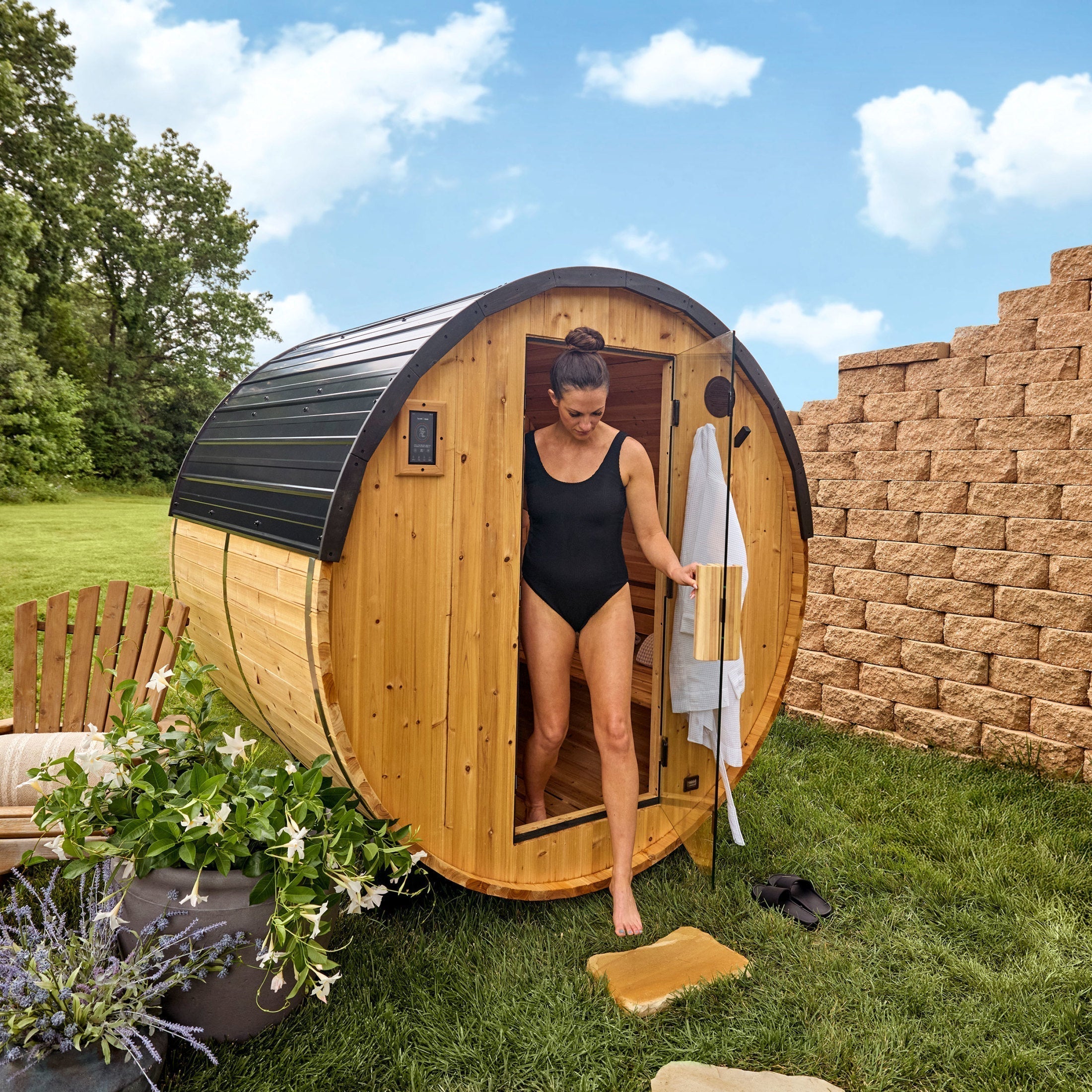 Backyard Discovery Paxton Outdoor Barrel Sauna for 2-4